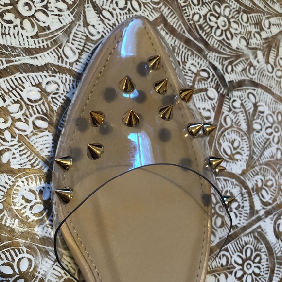 NWT Chic Nude & Clear Flats With Studs - Picture 8 of 13